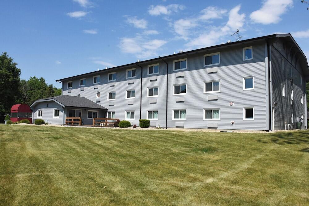 Picture of Paddle Wheel Inn