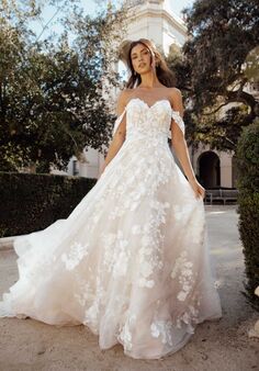 Essense of Australia D3738 Ball Gown Wedding Dress