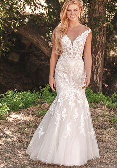 Allure Romance R3712 Fit-and-Flare Wedding Dress