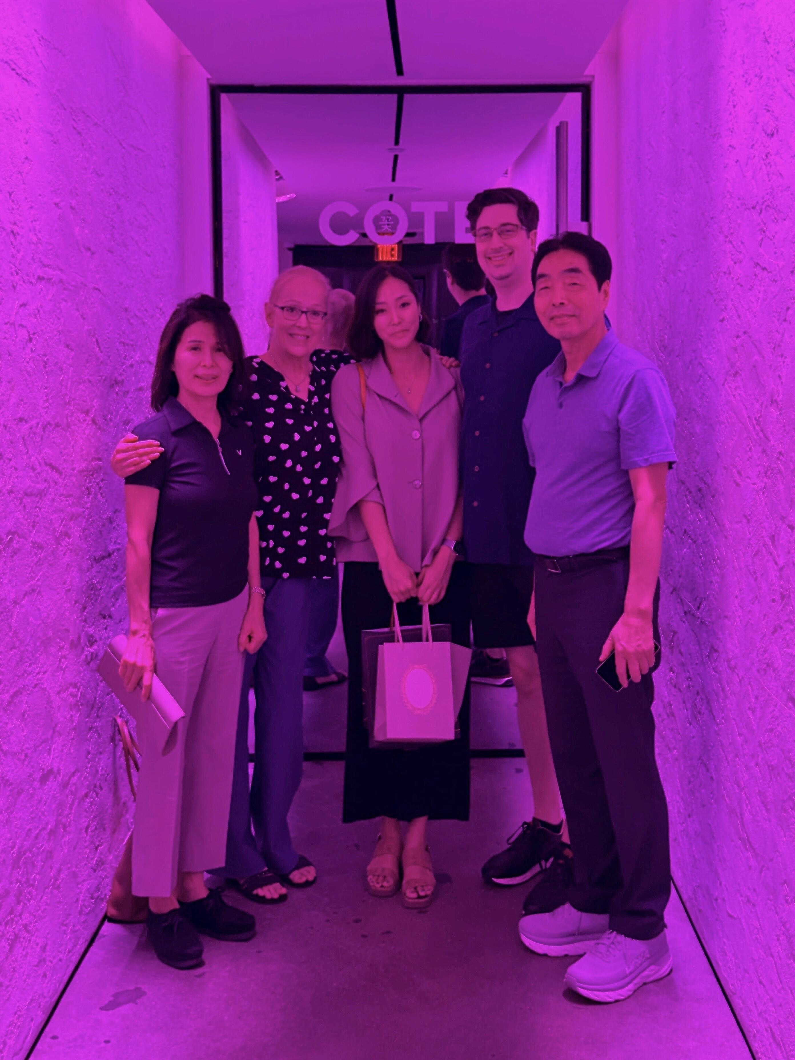 Both parents met for the first time and poured their blessings!

We brought them to a Korean restaurant called Cote in Miami Design District and it turned out to be stunning!

While we were driving to the Fort Lauderdale airport to drop off Andrew's mother, she told Andrew "what are you waiting for? Just go to the courthouse tomorrow!" Our response in our mind was simple and mutual: "that is actually brilliant!"

양가 부모님이 만나신 날. 마이애미의 꽃이라는 한식 레스토랑에서 행복한 시간을 함께했습니다. 부모님들의 축복을 가득 받고 앤드류의 어머니를 공항에 모셔다 드리는 중 어머님이 "앤드류 뭘 기다리니 내일 법원 가서 혼인신고 하고와!" 라고 말씀하셔서 귀가 솔깃해진 두사람입니다.