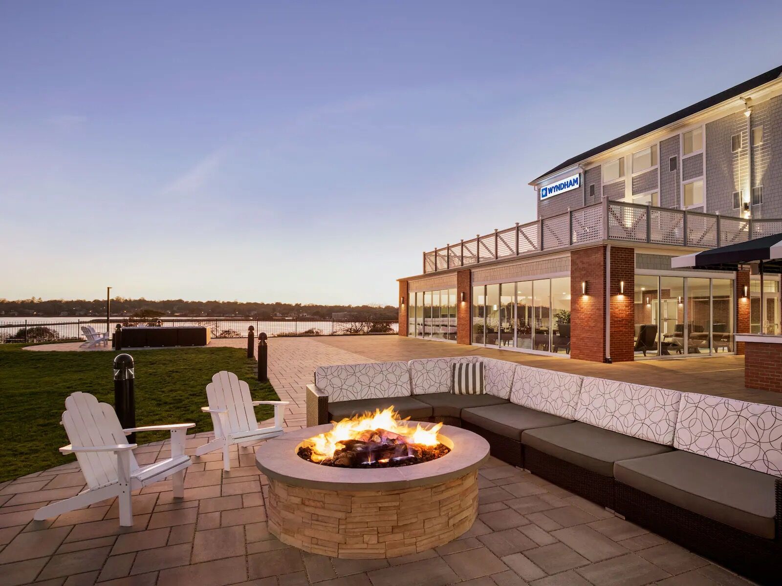 Picture of Wyndham Newport Hotel