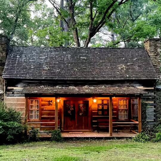 Picture of Airbnb - Charming 1810 cabin and garden
