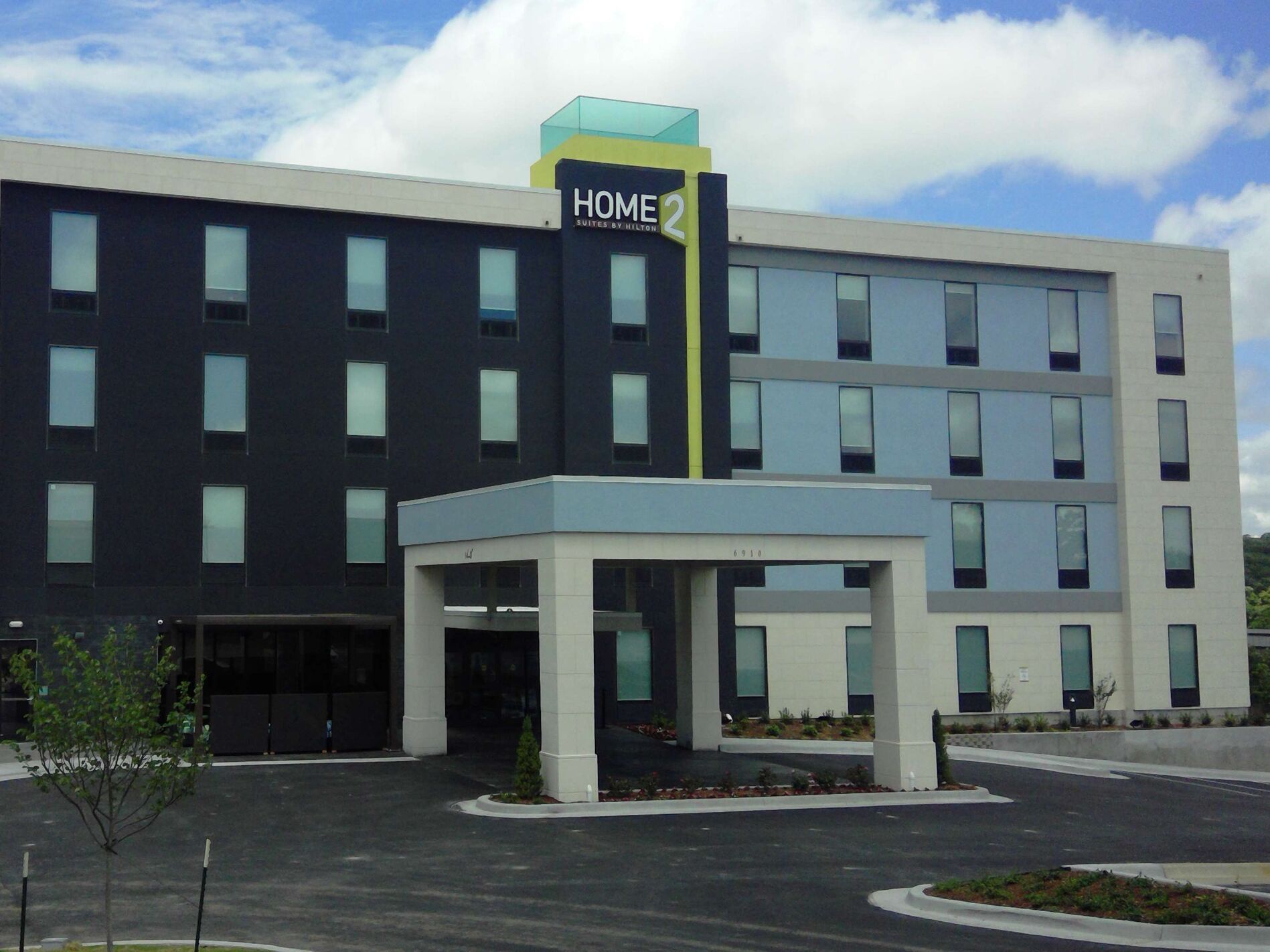 Picture of Home2 Suites by Hilton Tulsa Hills