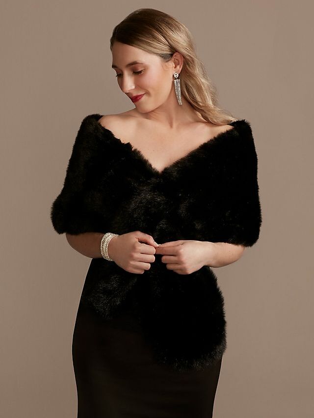 David's Bridal Pull-Through Faux Fur Shoulder Wrap in Black