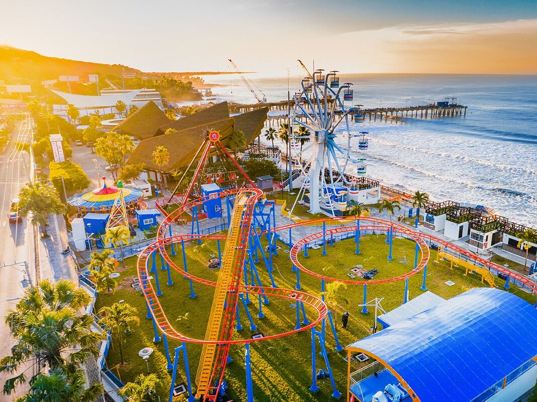 Picture of SURF CITY
