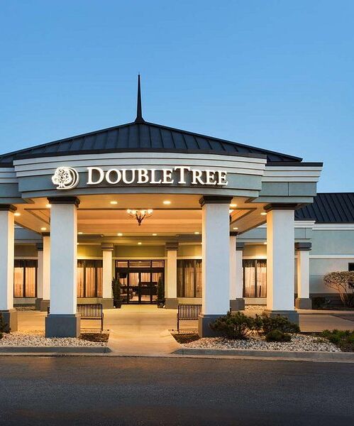 Picture of DoubleTree by Hilton Detroit Novi