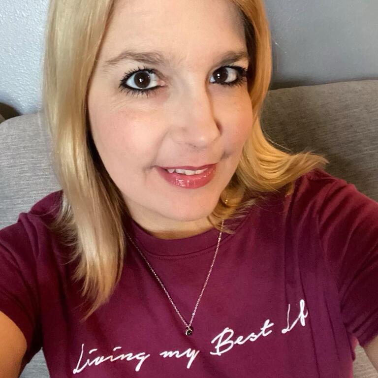 Kristie  DeVecchis 