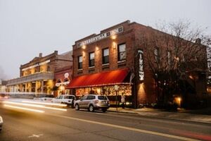 Picture of Historic Jacksonville Inn
