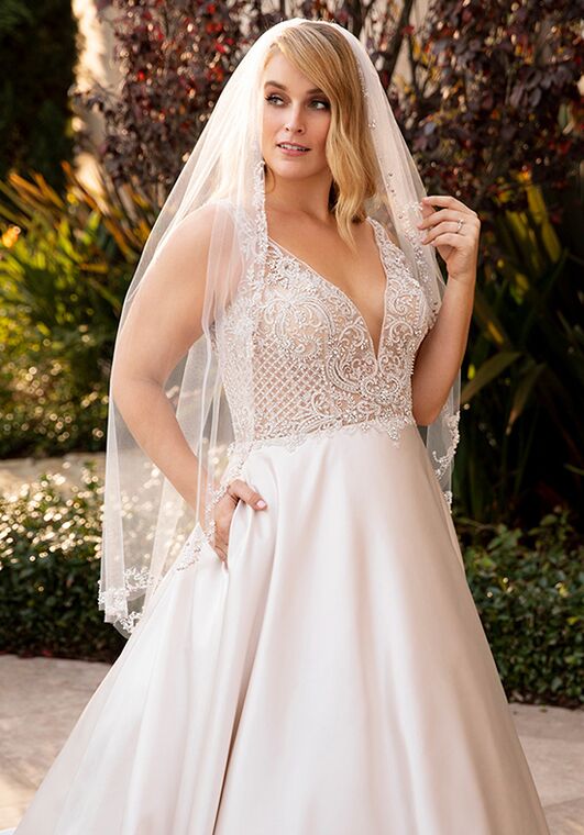 Casablanca Bridal 2387 Lizzie A-Line Wedding Dress - 6