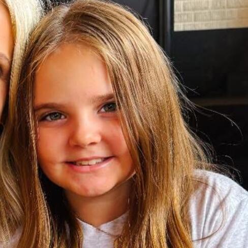 Kinsley Stewart 