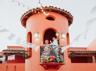 Jessica and Timothy share a love of professional wrestling and wanted their wedding to pay tribute to the sport—without being too immature. “It had to
