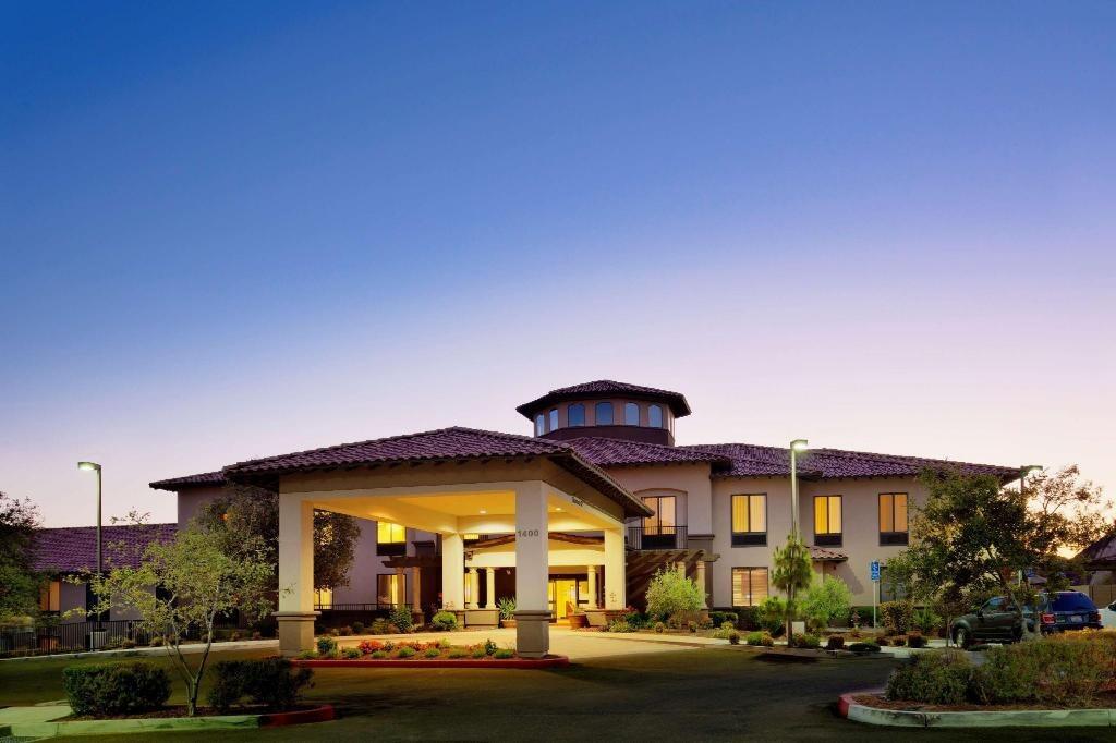 Picture of Hampton Inn & Suites Arroyo Grande/Pismo Beach Area
