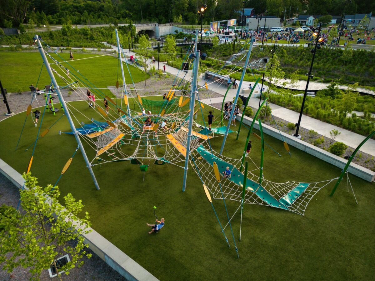 Picture of Grand Junction Plaza