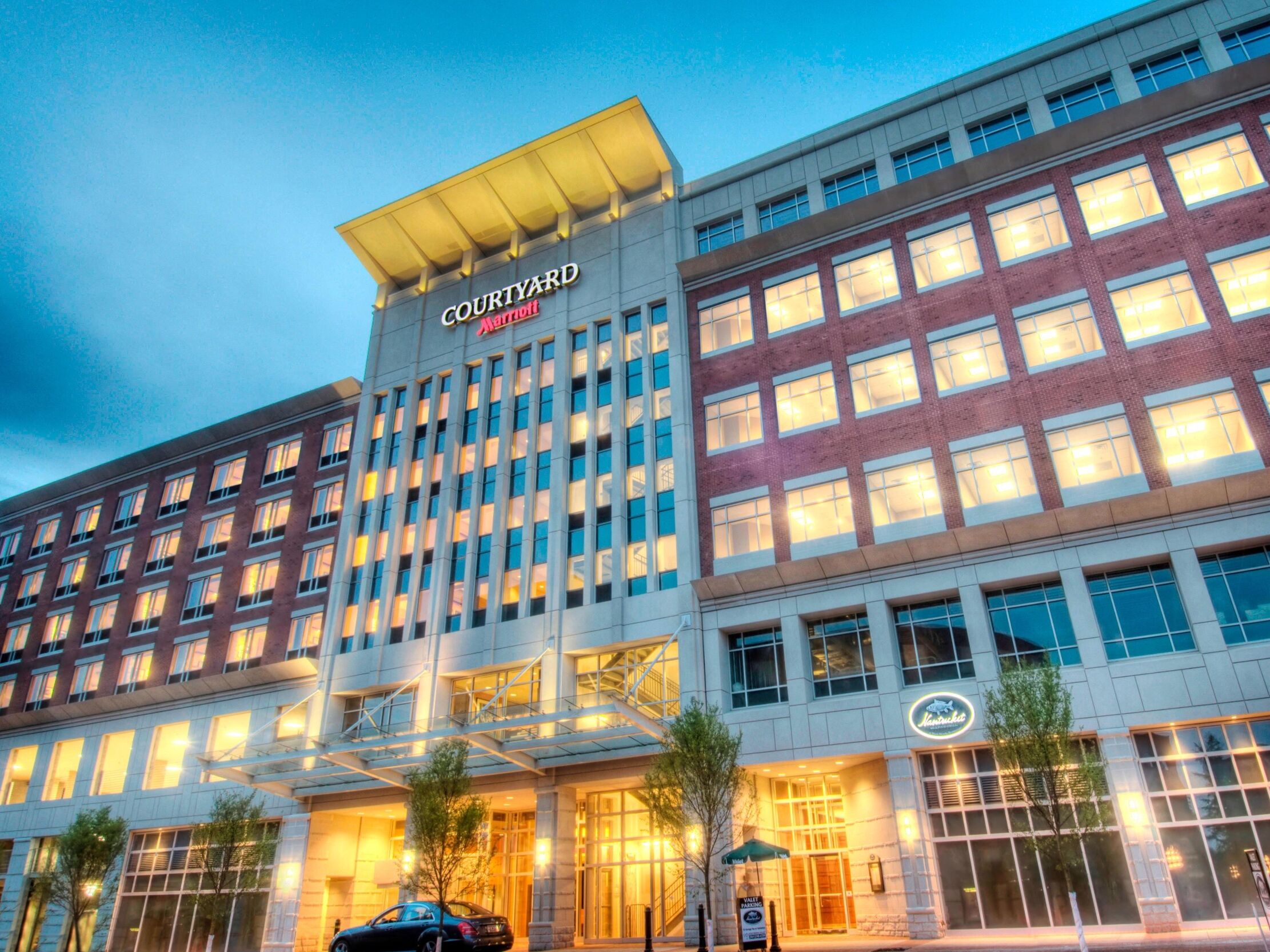 Picture of Courtyard Greenville Downtown