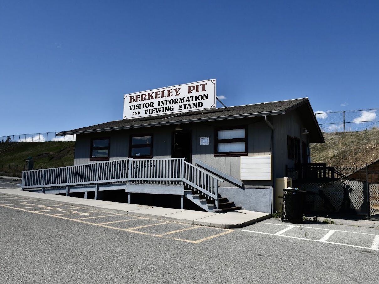 Picture of Berkeley Pit Viewing Stand