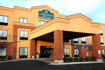 Picture of La Quinta Inn & Suites by Wyndham Springfield Airport Plaza