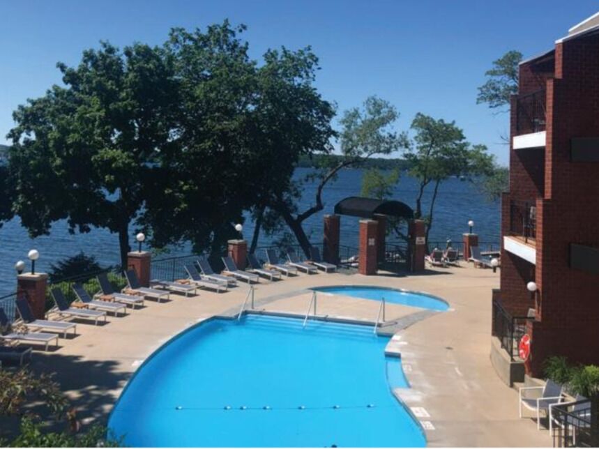 Picture of Heidel House Hotel Pool