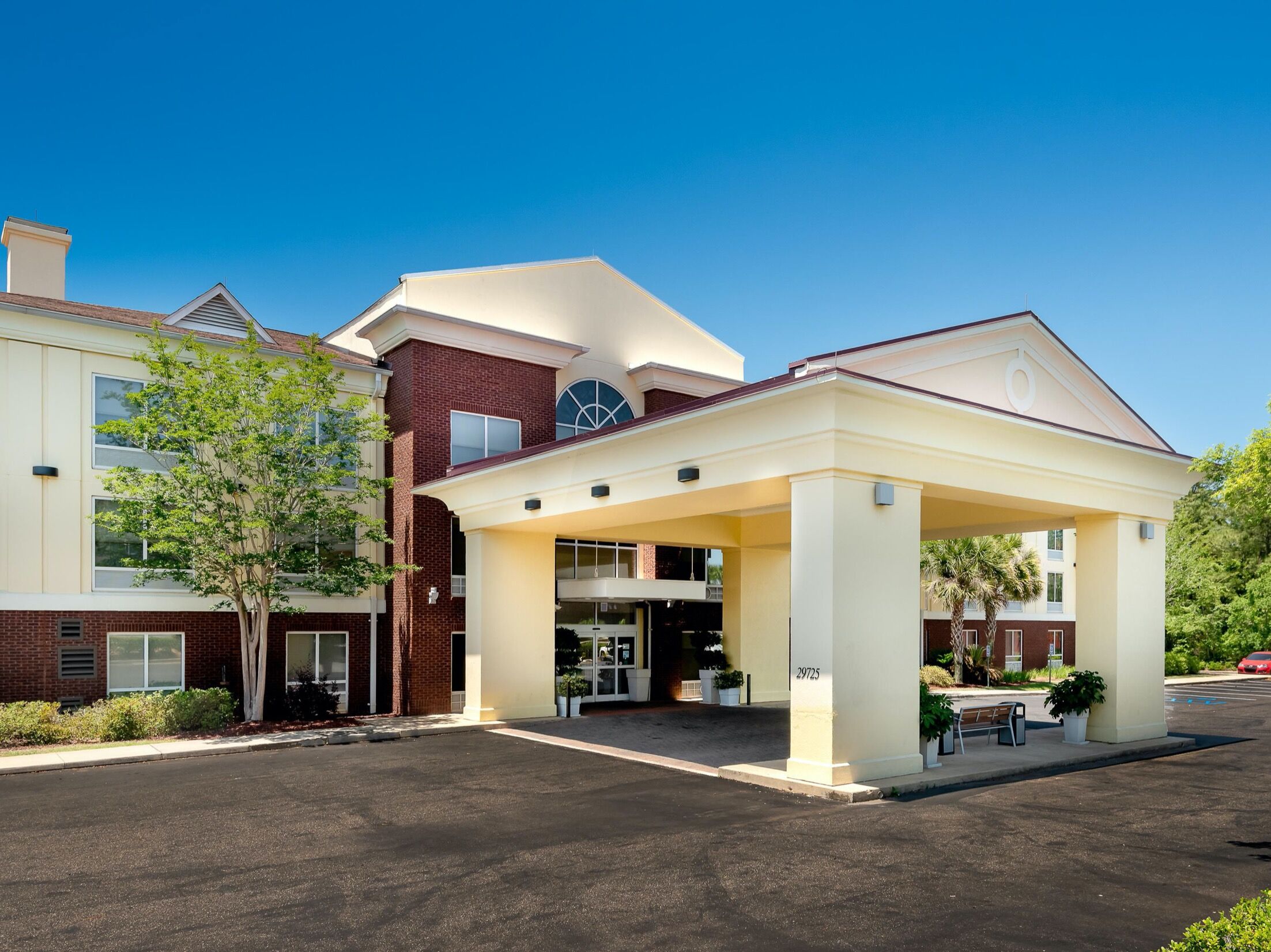 Picture of Holiday Inn Express & Suites Daphne-Spanish Fort Area