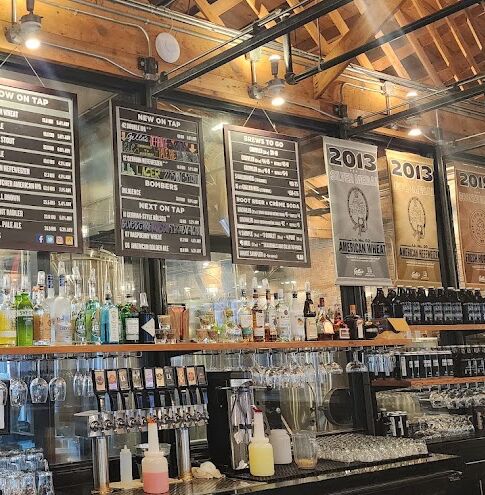 Picture of Gella's / Lb Brewing Co. 