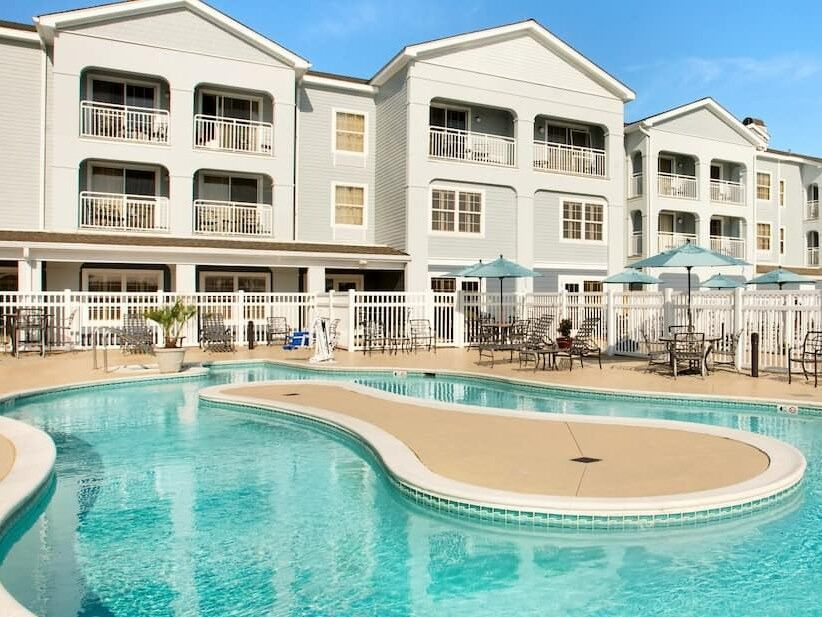 Picture of Hampton Inn & Suites Outer Banks/ Corolla