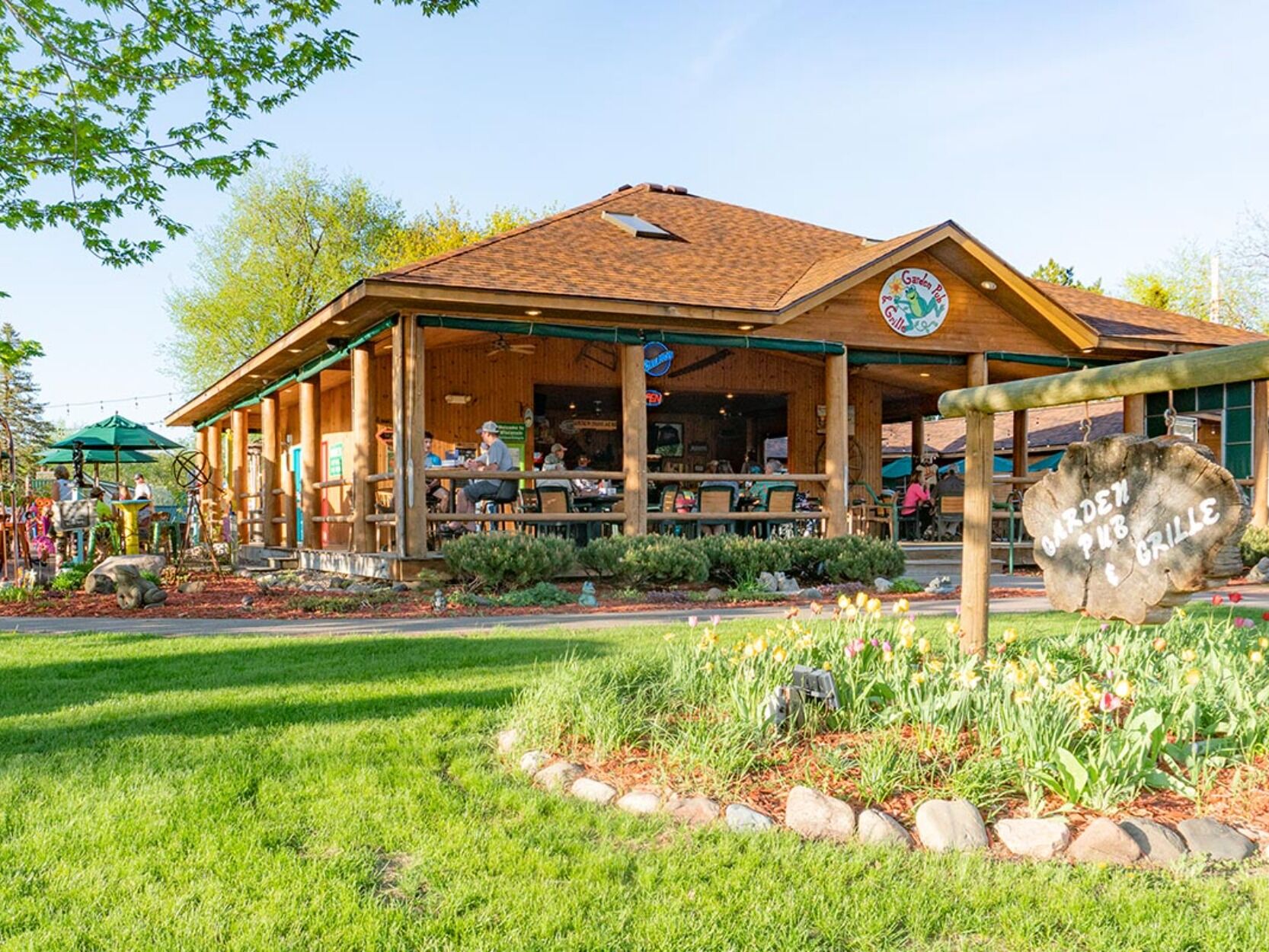 Picture of Garden Pub & Grille