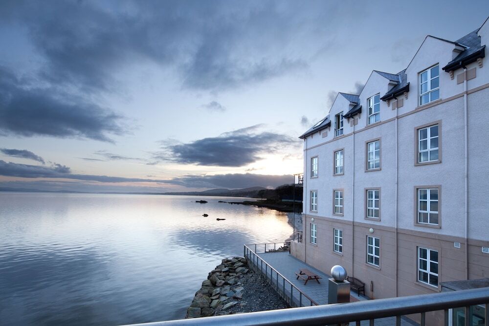 Picture of Redcastle Hotel, Golf & Spa