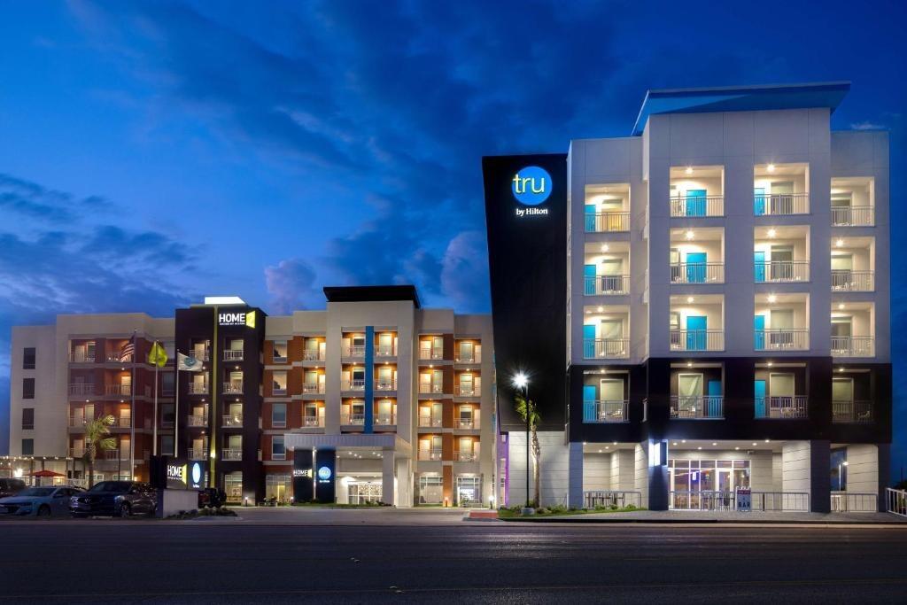 Picture of Tru by Hilton Galveston