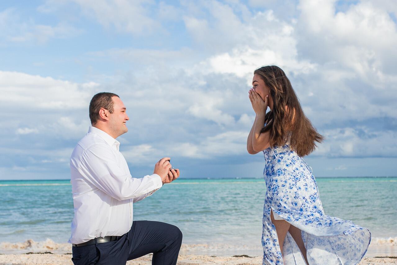 The Proposal:
We were on a beautiful beach in Punta Cana when Joey asked Kayla to spend forever with him. We laughed, we celebrated, and in that magical moment, we knew the next chapter of our love story was just beginning.