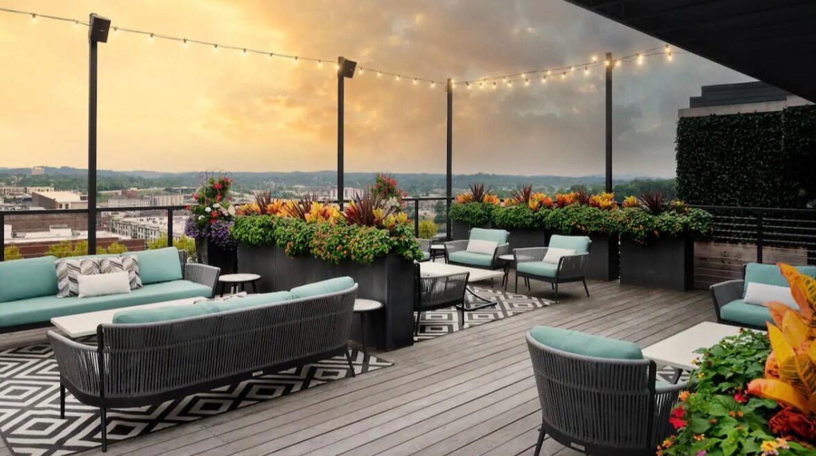 Picture of Five Thirty Lounge