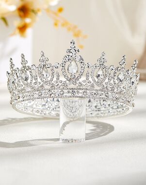 AW Bridal AW BRIDAL Wedding Crown Tiara Crystal Birthday Crown for Women Rhinestone Queen Crown Bridal Party Pageant Crown Wedding Hair Accessories for Brides (Silver) Silver Tiara