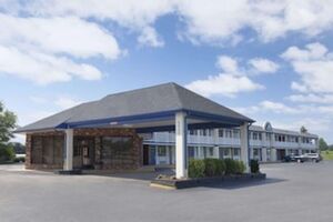 Picture of Days Inn by Wyndham Waynesboro