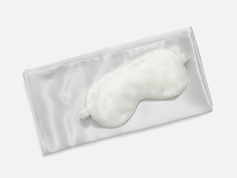 Beautiful silk pillow case and eye mask