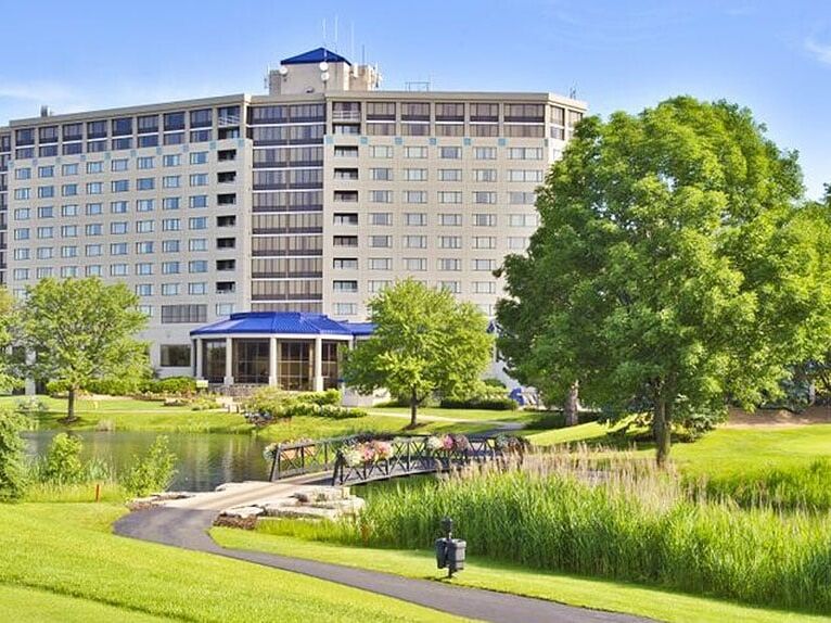 Picture of Hilton Chicago/Oak Brook Hills Resort & Conference Center