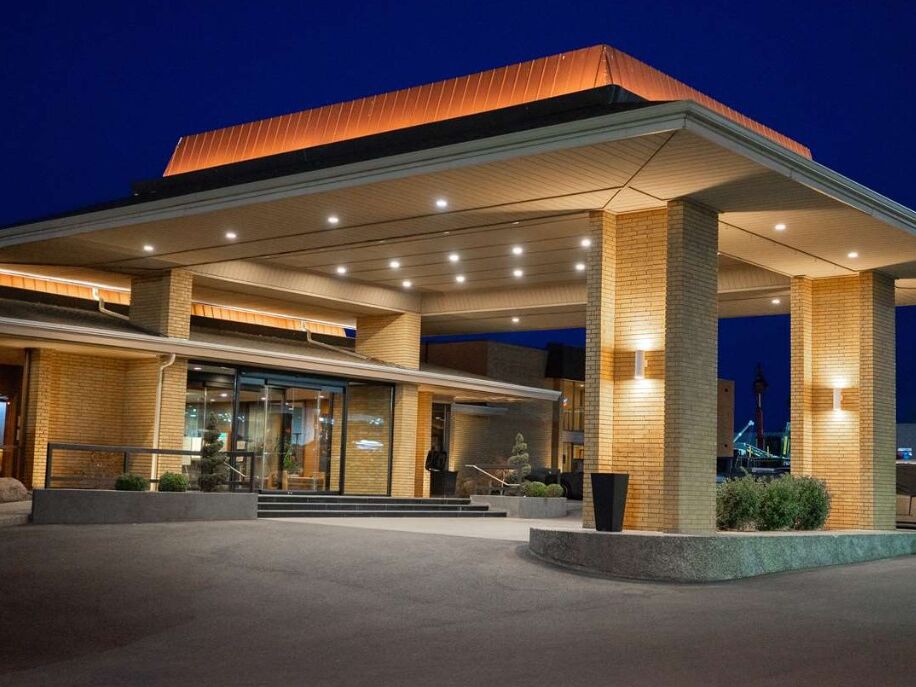 Picture of Mirabeau Park Hotel & Convention Center