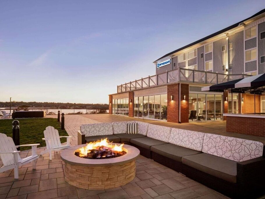 Picture of Wyndham Newport Hotel
