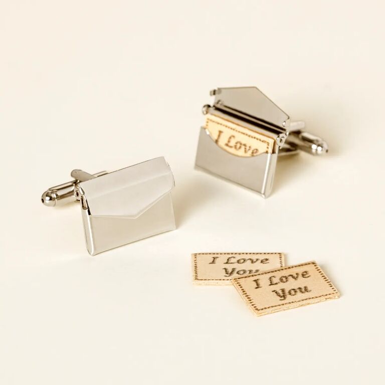 Romantic cufflinks, gift idea for dads. 