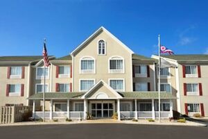 Picture of Country Inn & Suites by Radisson Toledo, OH