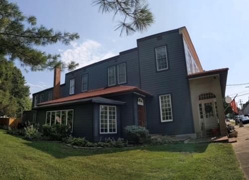 Picture of The Benchmark Inn