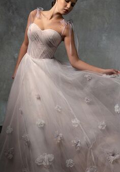 Essense of Australia D4320 A-Line Wedding Dress