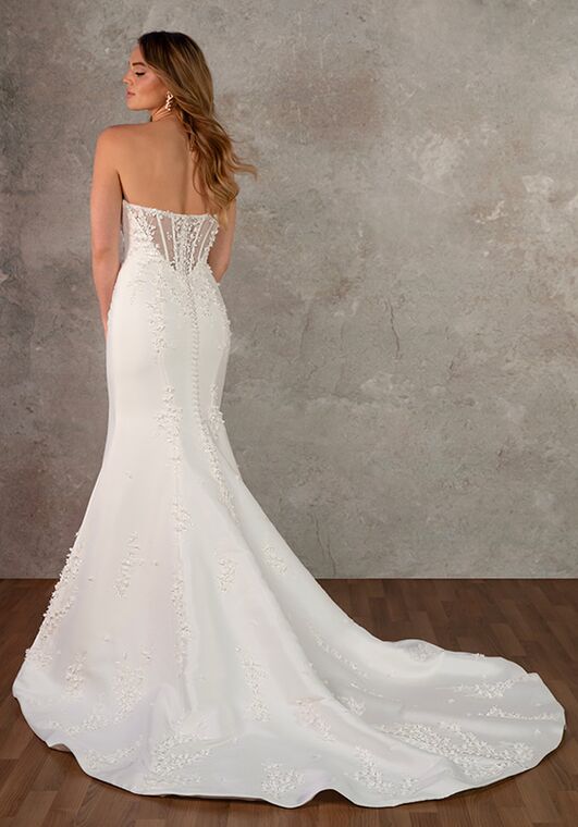 Essense of Australia D4257 Fit-and-Flare Wedding Dress - 3