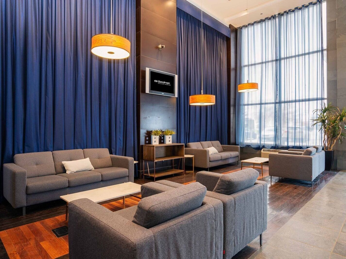 Picture of Sandman Hotel & Suites Calgary West