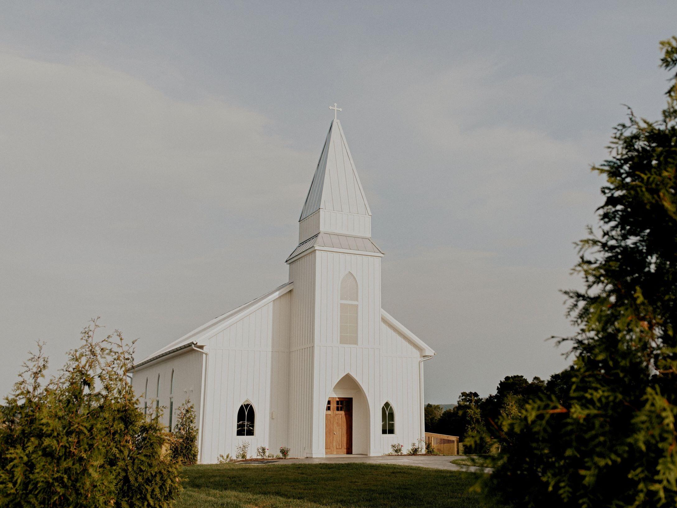 Picture of The Highlands Chapel at Howe Farms Wedding Venue