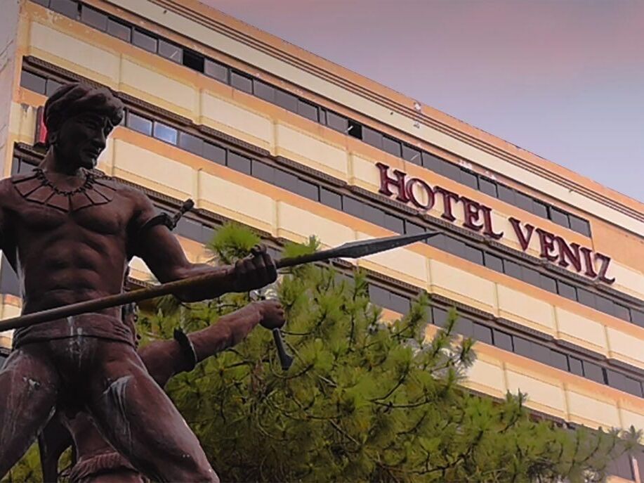 Picture of Hotel Veniz Burnham