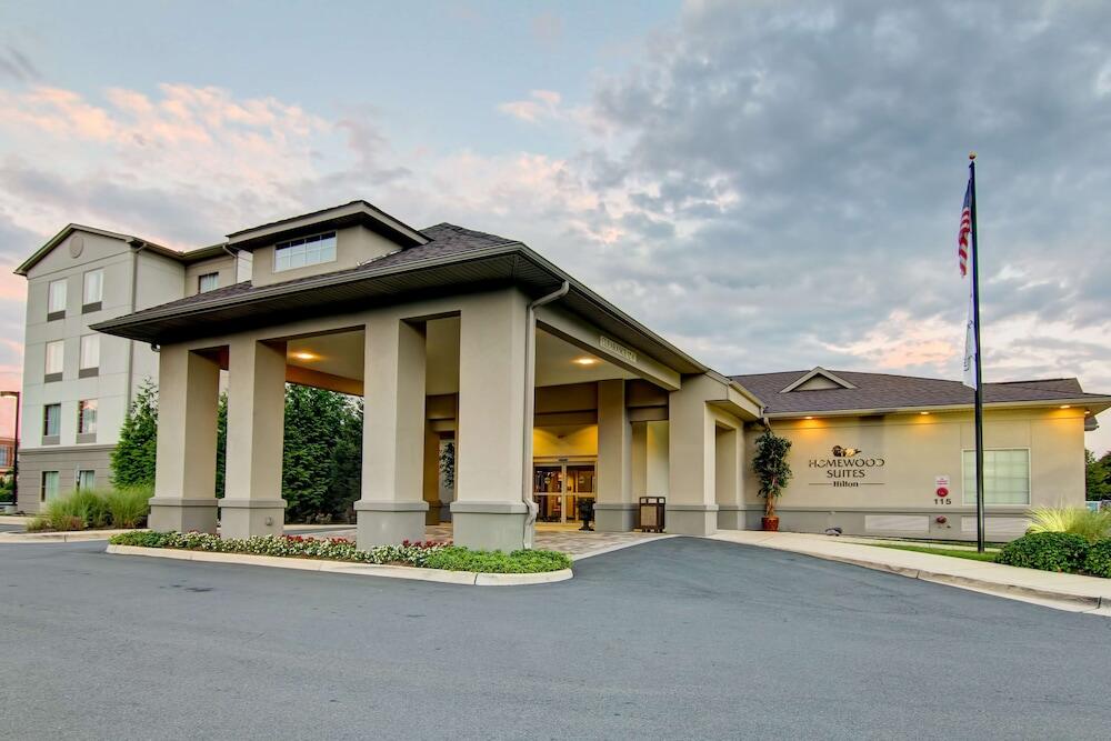 Picture of Homewood Suites by Hilton Leesburg