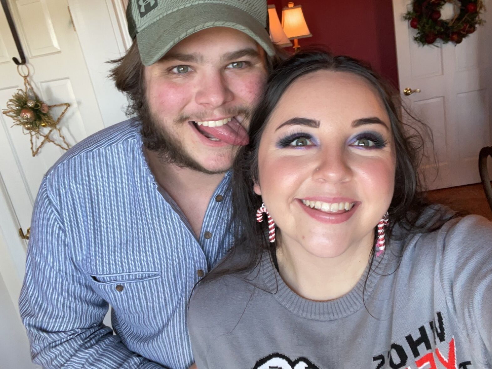 Picture of How did Sawyer and Adriana Start Dating?