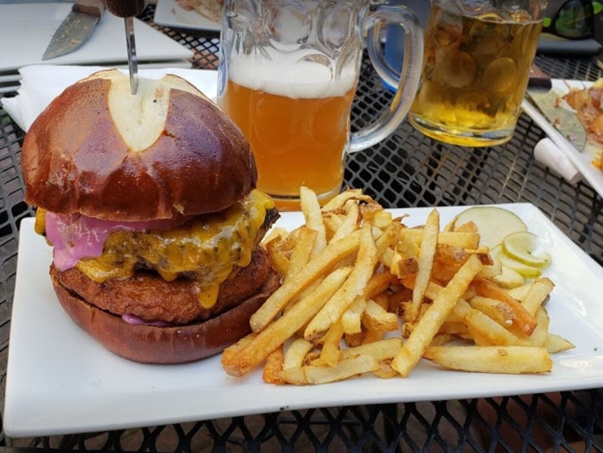 Picture of Schatzi's Pub