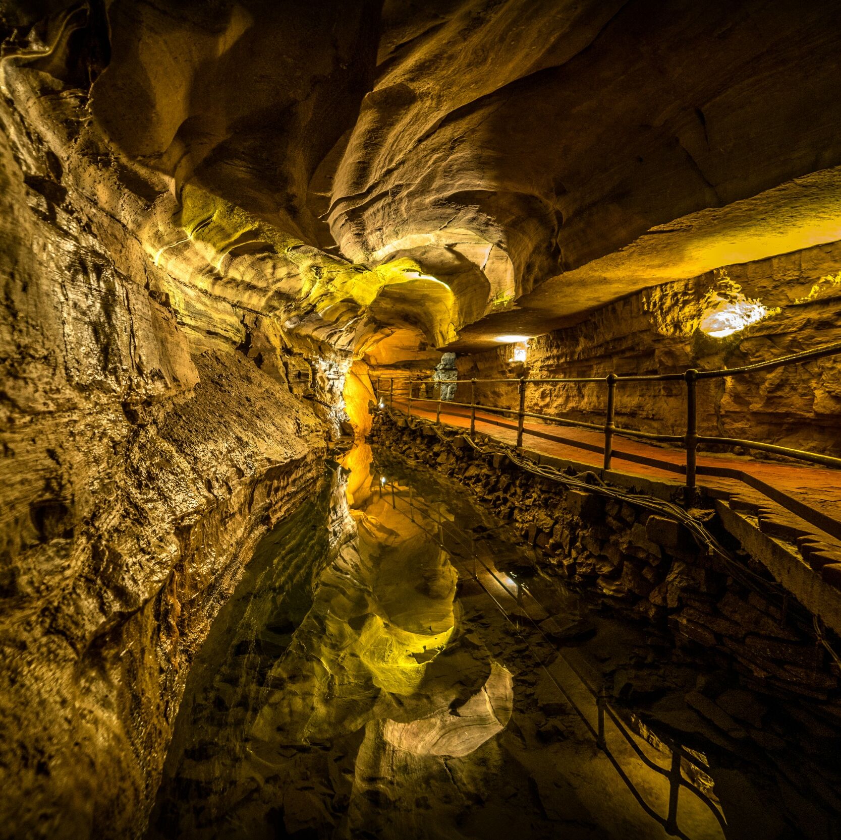 Picture of Howe Caverns