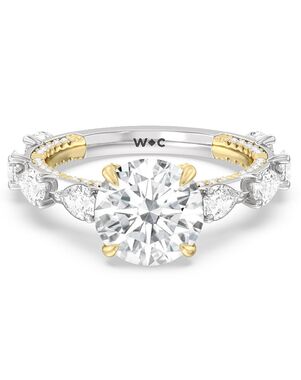 With Clarity Emerald, Round, Oval Cut Engagement Ring