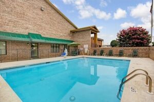 Picture of Days Inn by Wyndham Conover Hickory