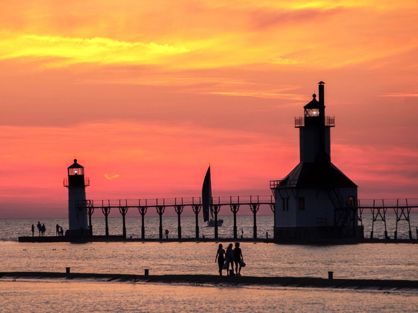Picture of Silver Beach Pier